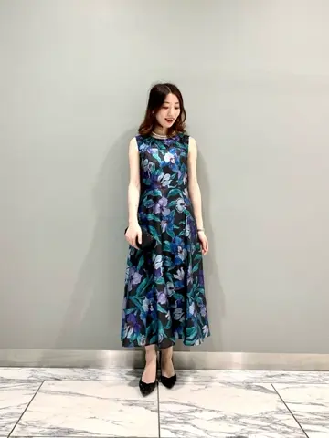 GRACE CONTINENTAL The Banquet eri コーディネート画像