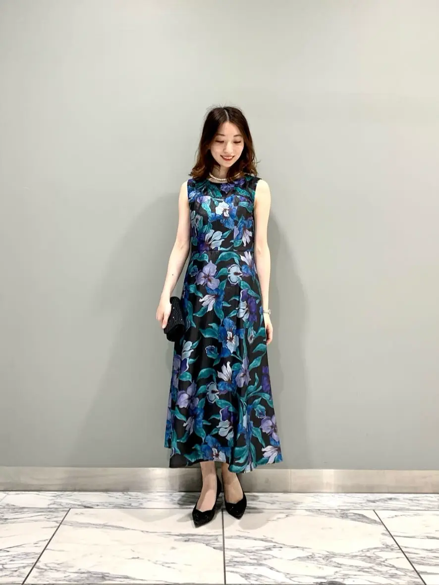 GRACE CONTINENTAL The Banquet eri コーディネート画像