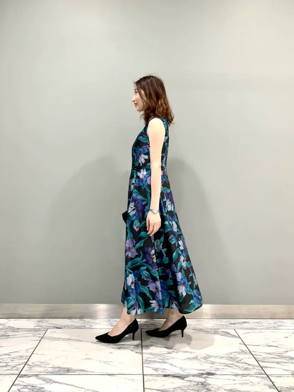 GRACE CONTINENTAL The Banquet eri コーディネート画像