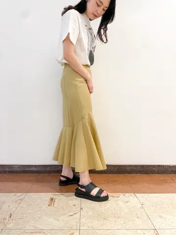 GRACE CONTINENTAL The Banquet SHOKO コーディネート画像