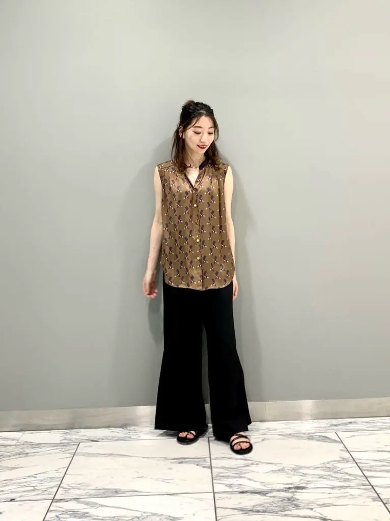 GRACE CONTINENTAL The Banquet eri コーディネート画像