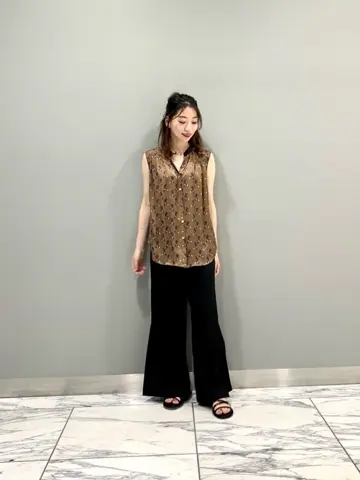 GRACE CONTINENTAL The Banquet eri コーディネート画像