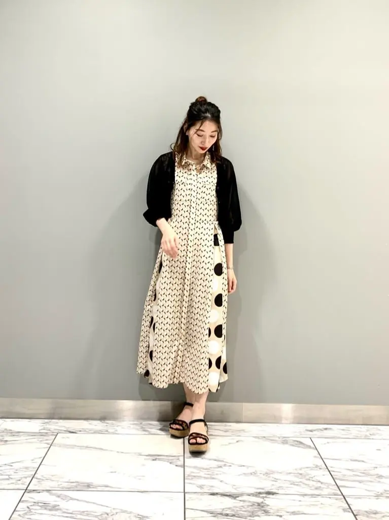 GRACE CONTINENTAL The Banquet eri コーディネート画像