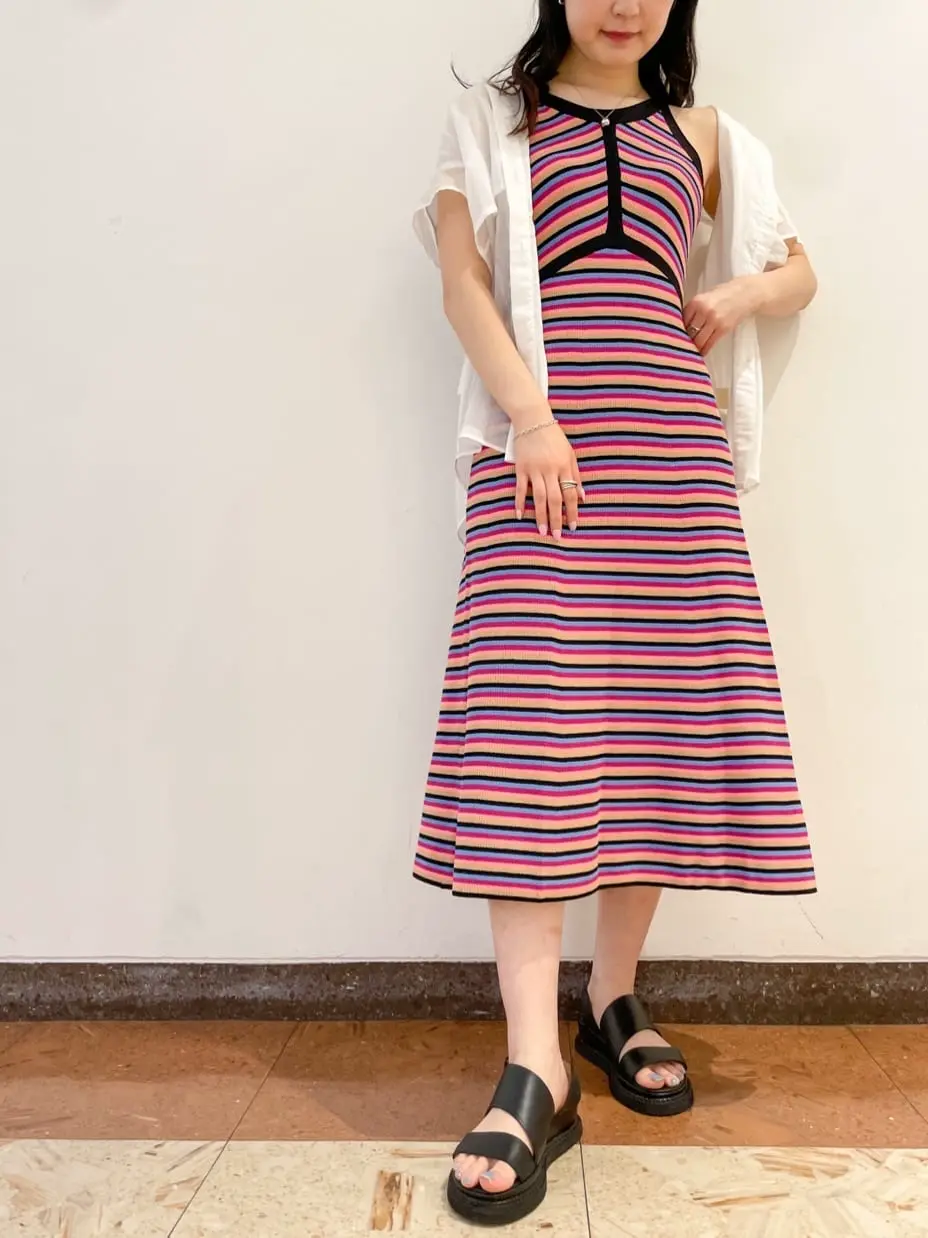 GRACE CONTINENTAL The Banquet SHOKO コーディネート画像