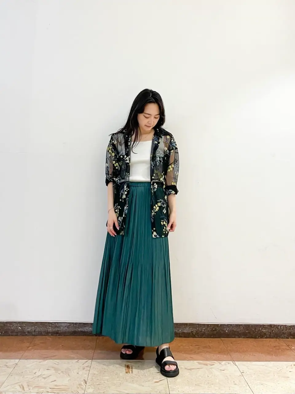 GRACE CONTINENTAL The Banquet SHOKO コーディネート画像