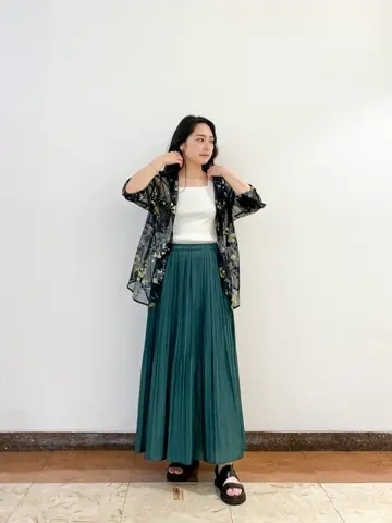 GRACE CONTINENTAL The Banquet SHOKO コーディネート画像