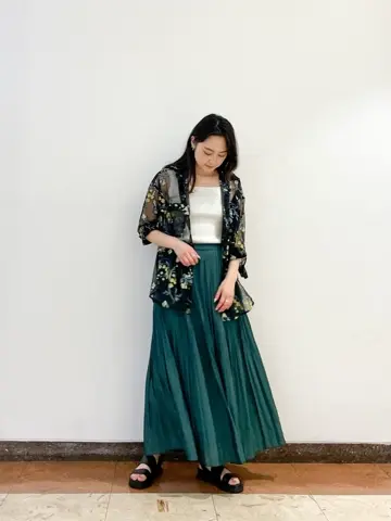 GRACE CONTINENTAL The Banquet SHOKO コーディネート画像