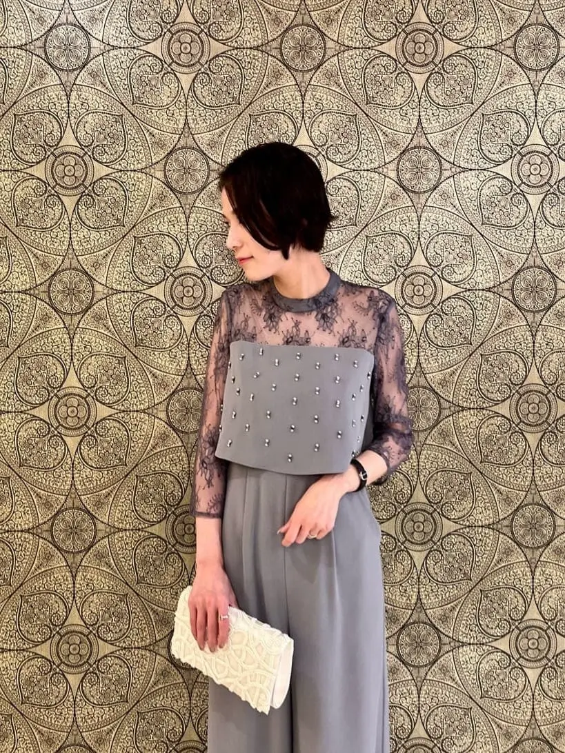 GRACE CONTINENTAL The Banquet 亀田 未希 コーディネート画像