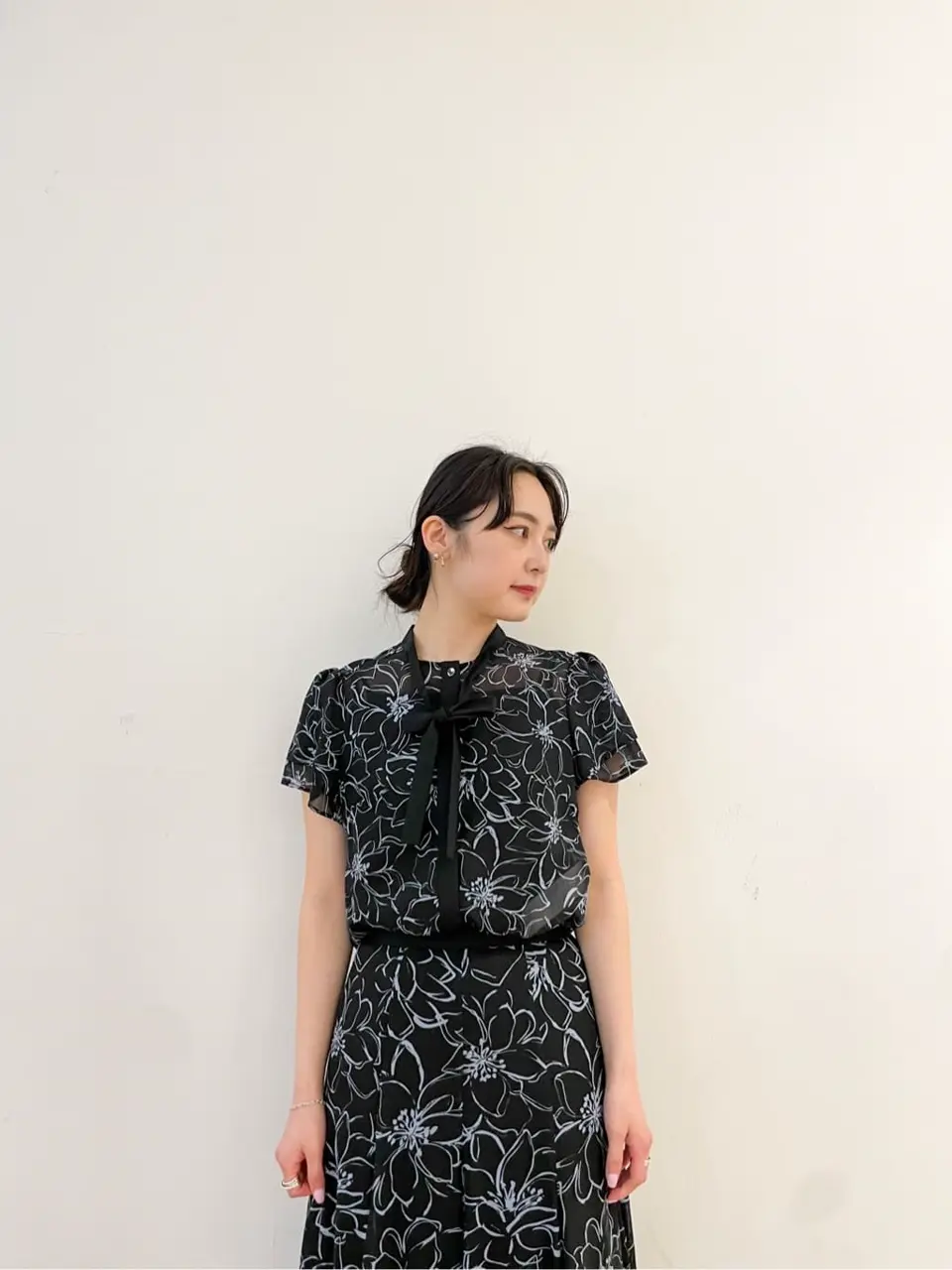 GRACE CONTINENTAL The Banquet SHOKO コーディネート画像