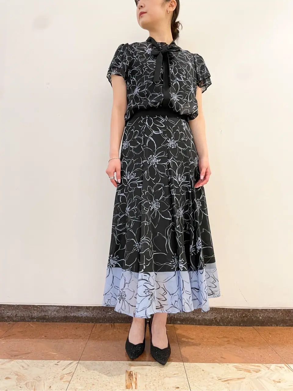 GRACE CONTINENTAL The Banquet SHOKO コーディネート画像