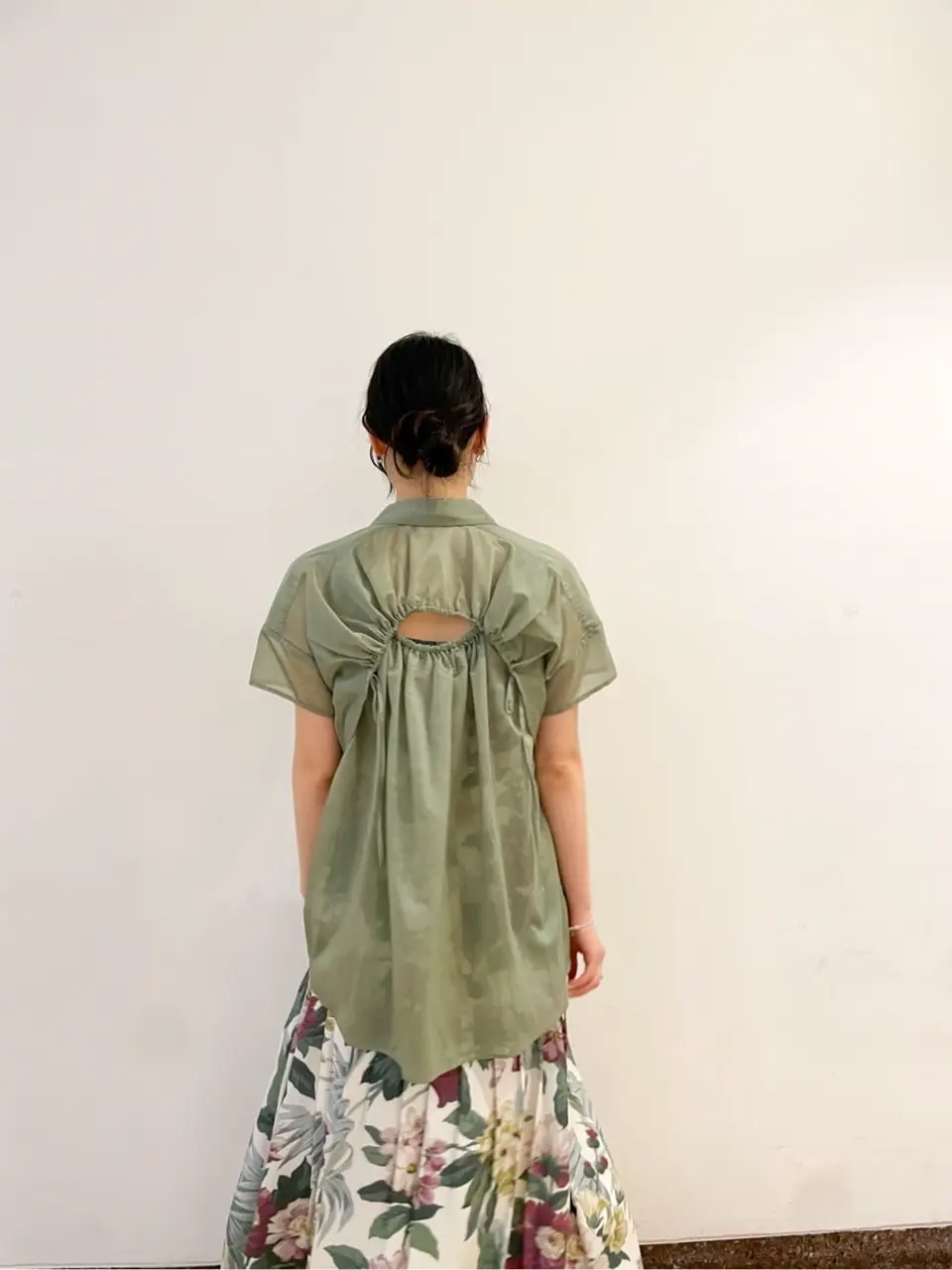 GRACE CONTINENTAL The Banquet SHOKO コーディネート画像