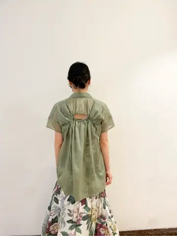 GRACE CONTINENTAL The Banquet SHOKO コーディネート画像