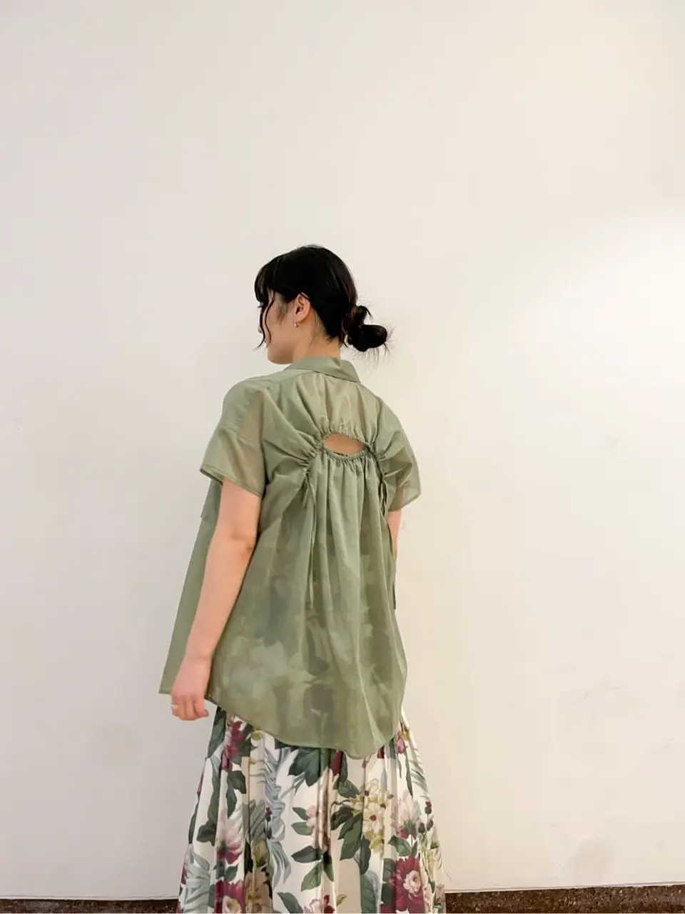 GRACE CONTINENTAL The Banquet SHOKO コーディネート画像