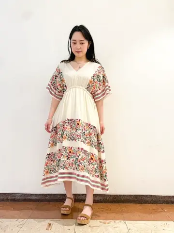 GRACE CONTINENTAL The Banquet SHOKO コーディネート画像