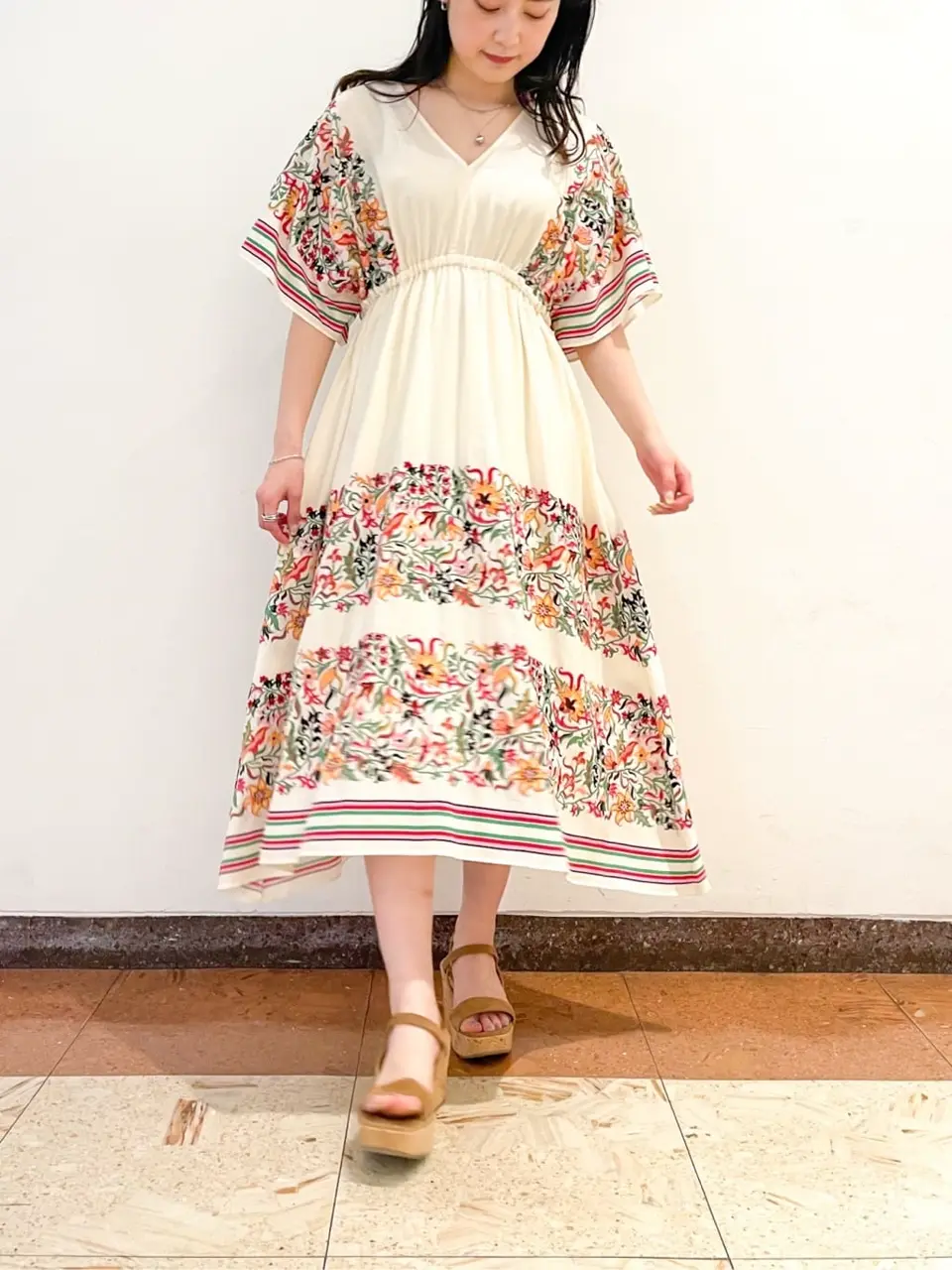 GRACE CONTINENTAL The Banquet SHOKO コーディネート画像