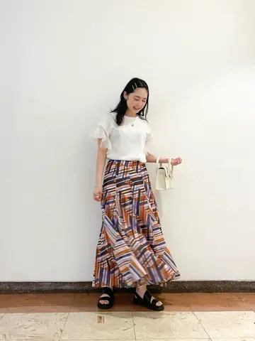 GRACE CONTINENTAL The Banquet SHOKO コーディネート画像