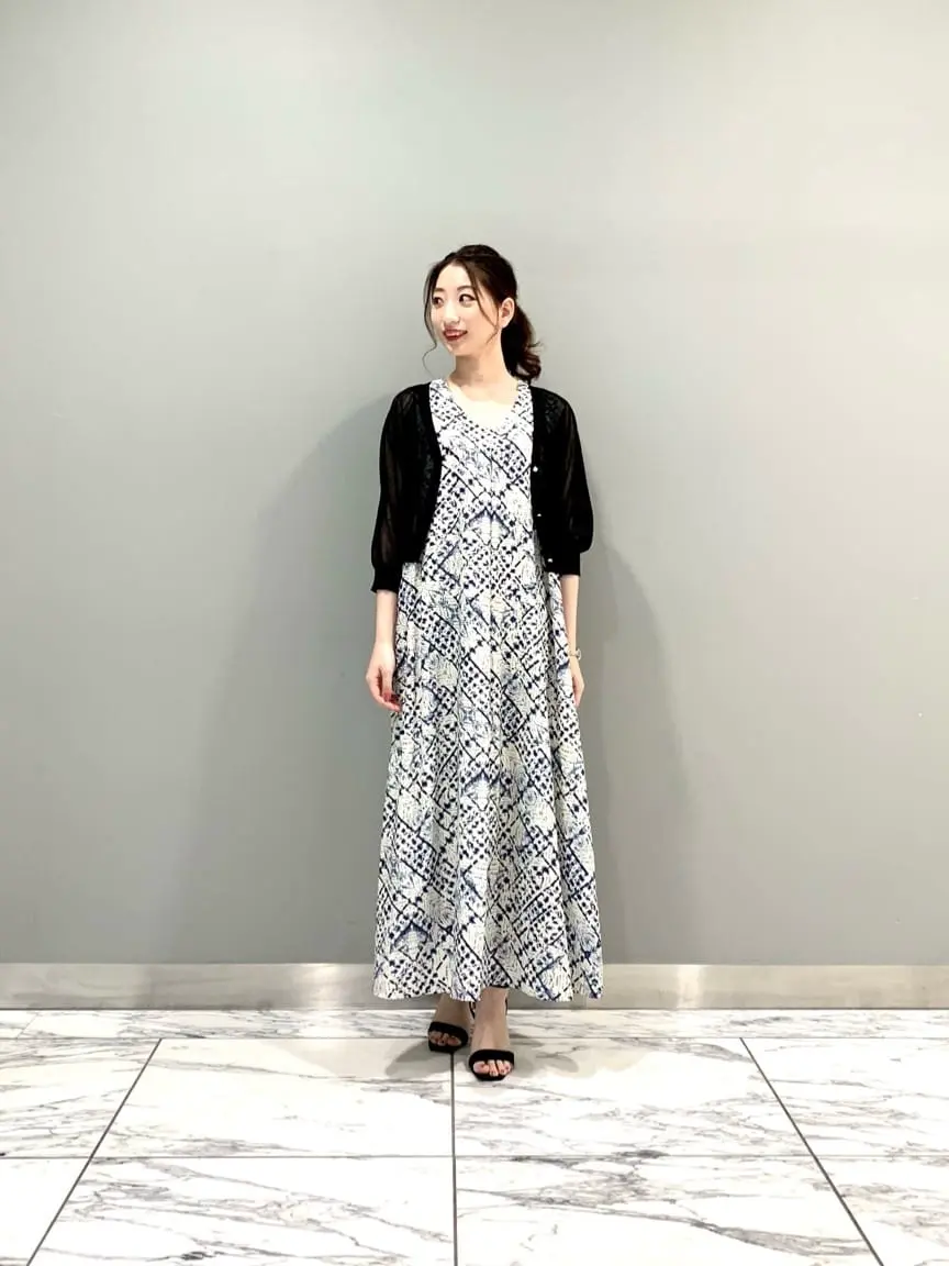 GRACE CONTINENTAL The Banquet eri コーディネート画像