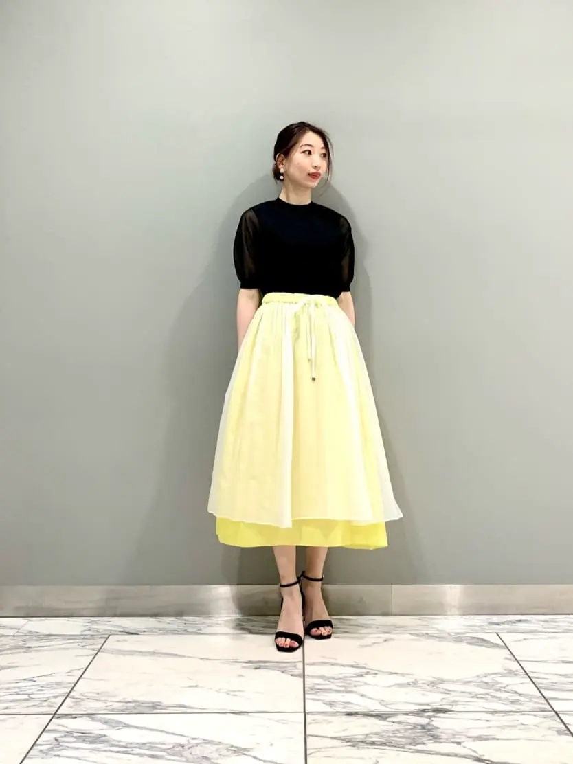 GRACE CONTINENTAL The Banquet eri コーディネート画像