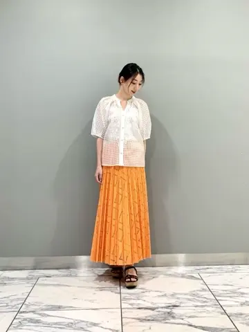 GRACE CONTINENTAL The Banquet eri コーディネート画像