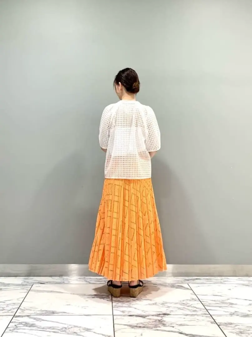 GRACE CONTINENTAL The Banquet eri コーディネート画像