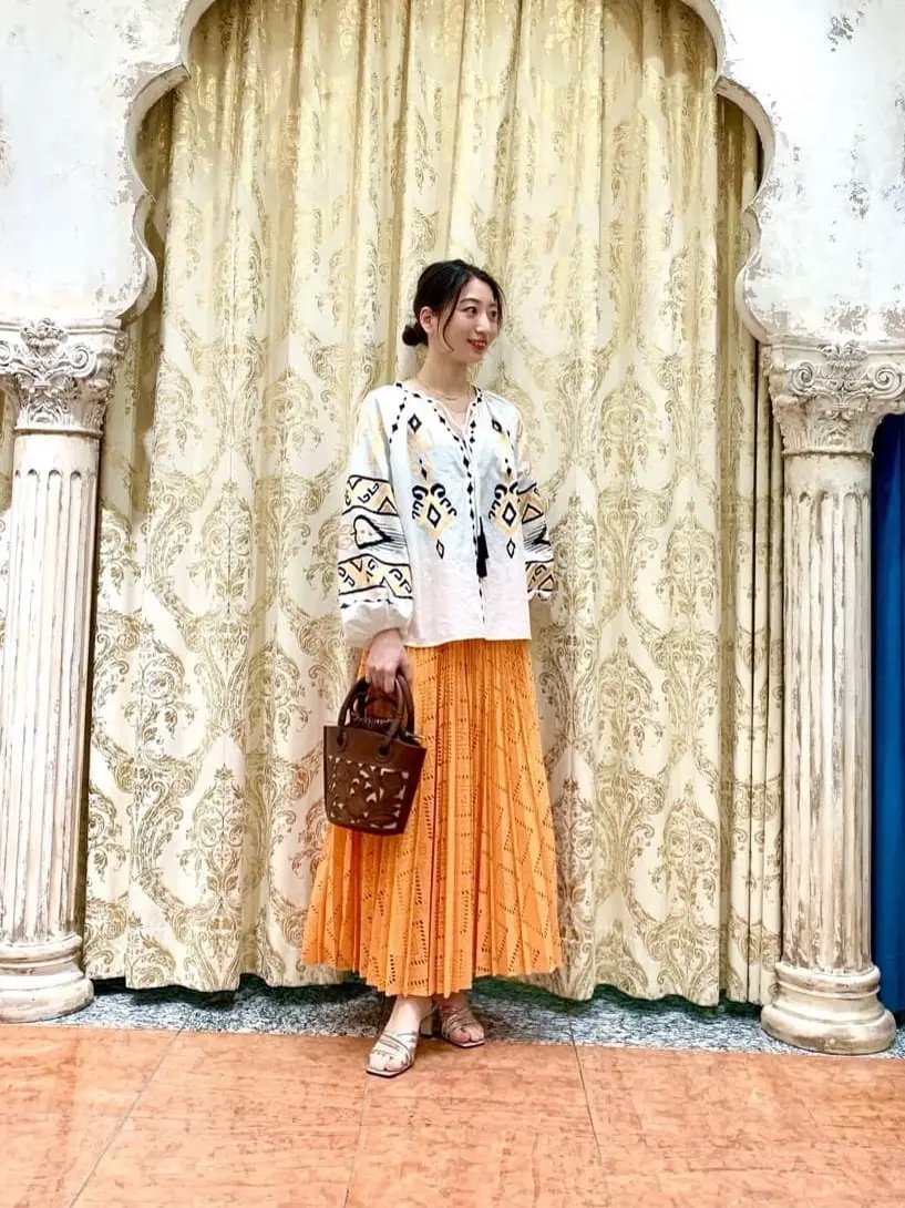 GRACE CONTINENTAL The Banquet eri コーディネート画像