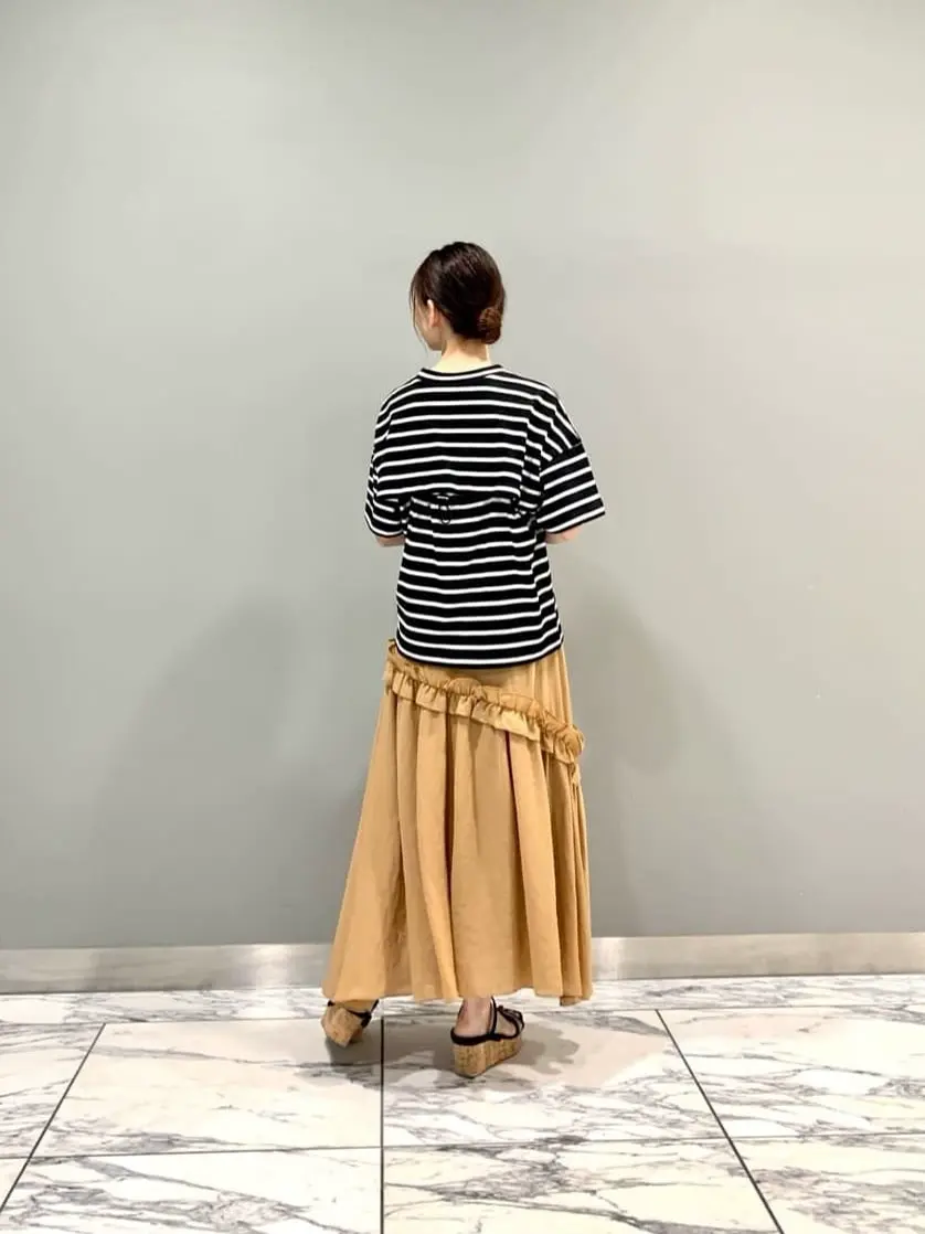 GRACE CONTINENTAL The Banquet eri コーディネート画像