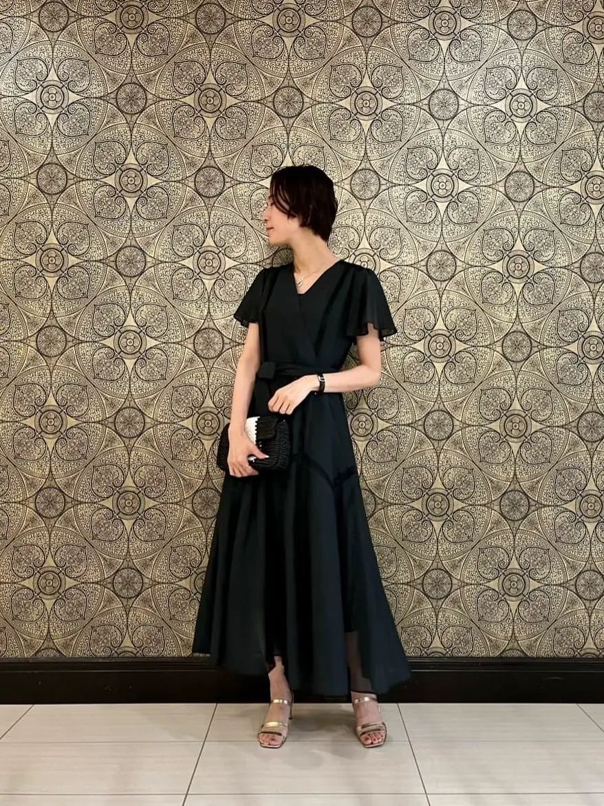 GRACE CONTINENTAL The Banquet 亀田 未希 コーディネート画像