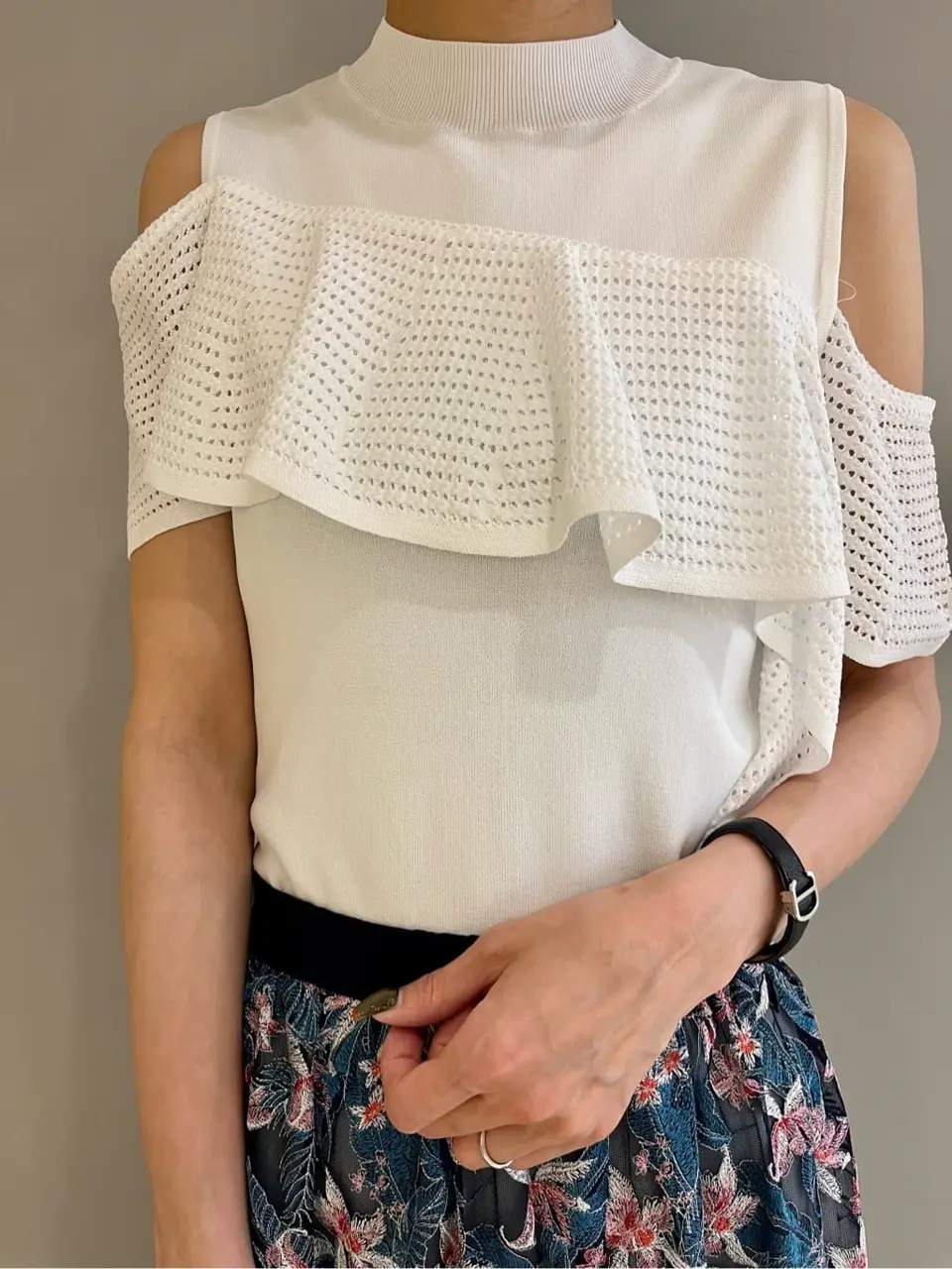 GRACE CONTINENTAL The Banquet 亀田 未希 コーディネート画像