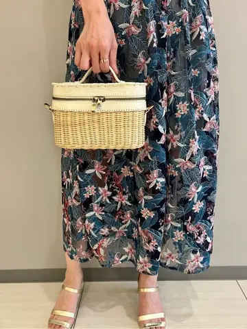 GRACE CONTINENTAL The Banquet 亀田 未希 コーディネート画像