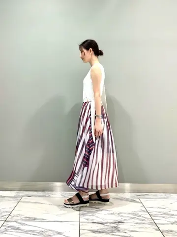 GRACE CONTINENTAL The Banquet eri コーディネート画像