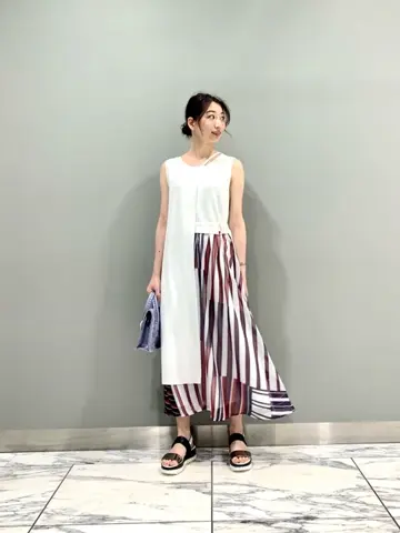 GRACE CONTINENTAL The Banquet eri コーディネート画像