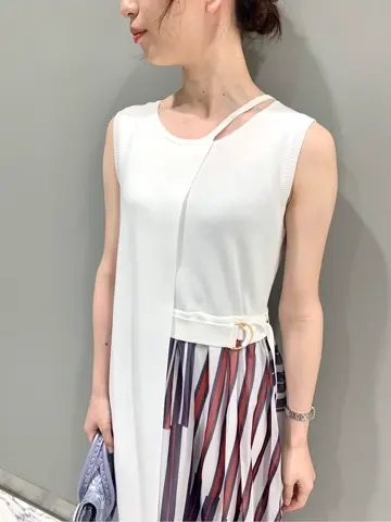 GRACE CONTINENTAL The Banquet eri コーディネート画像