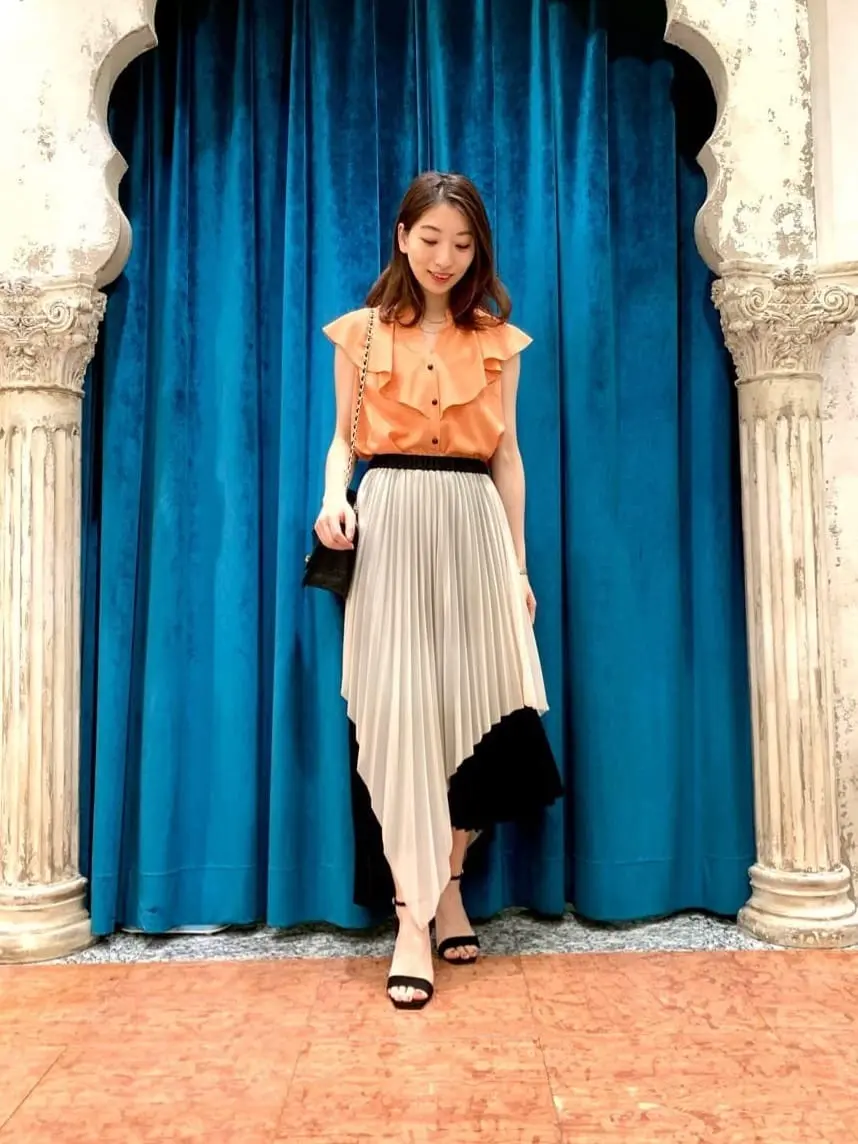 GRACE CONTINENTAL The Banquet eri コーディネート画像