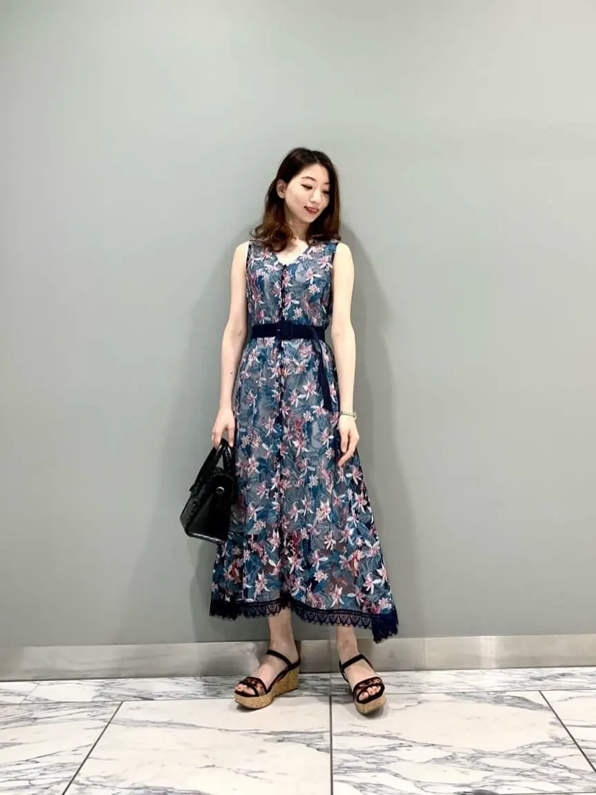 GRACE CONTINENTAL The Banquet eri コーディネート画像