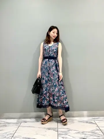 GRACE CONTINENTAL The Banquet eri コーディネート画像