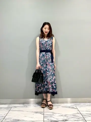 GRACE CONTINENTAL The Banquet eri コーディネート画像