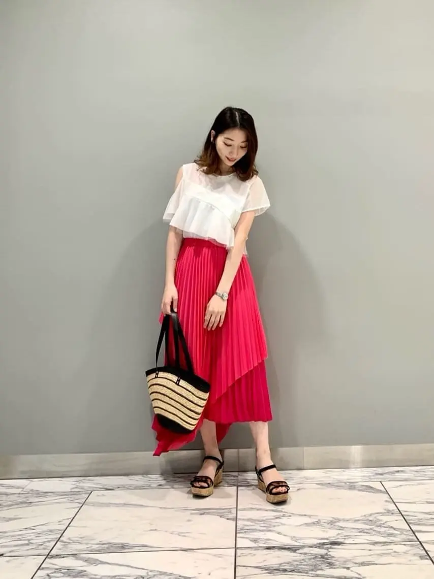 GRACE CONTINENTAL The Banquet eri コーディネート画像