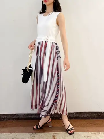 GRACE CONTINENTAL The Banquet yuri コーディネート画像