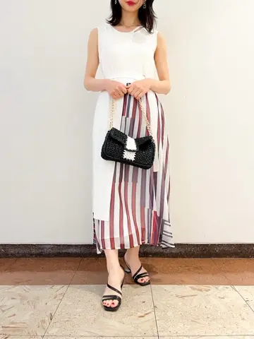 GRACE CONTINENTAL The Banquet yuri コーディネート画像