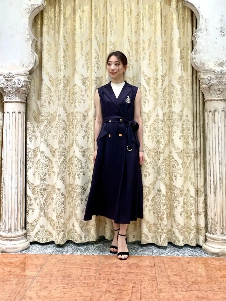 GRACE CONTINENTAL The Banquet eri コーディネート画像