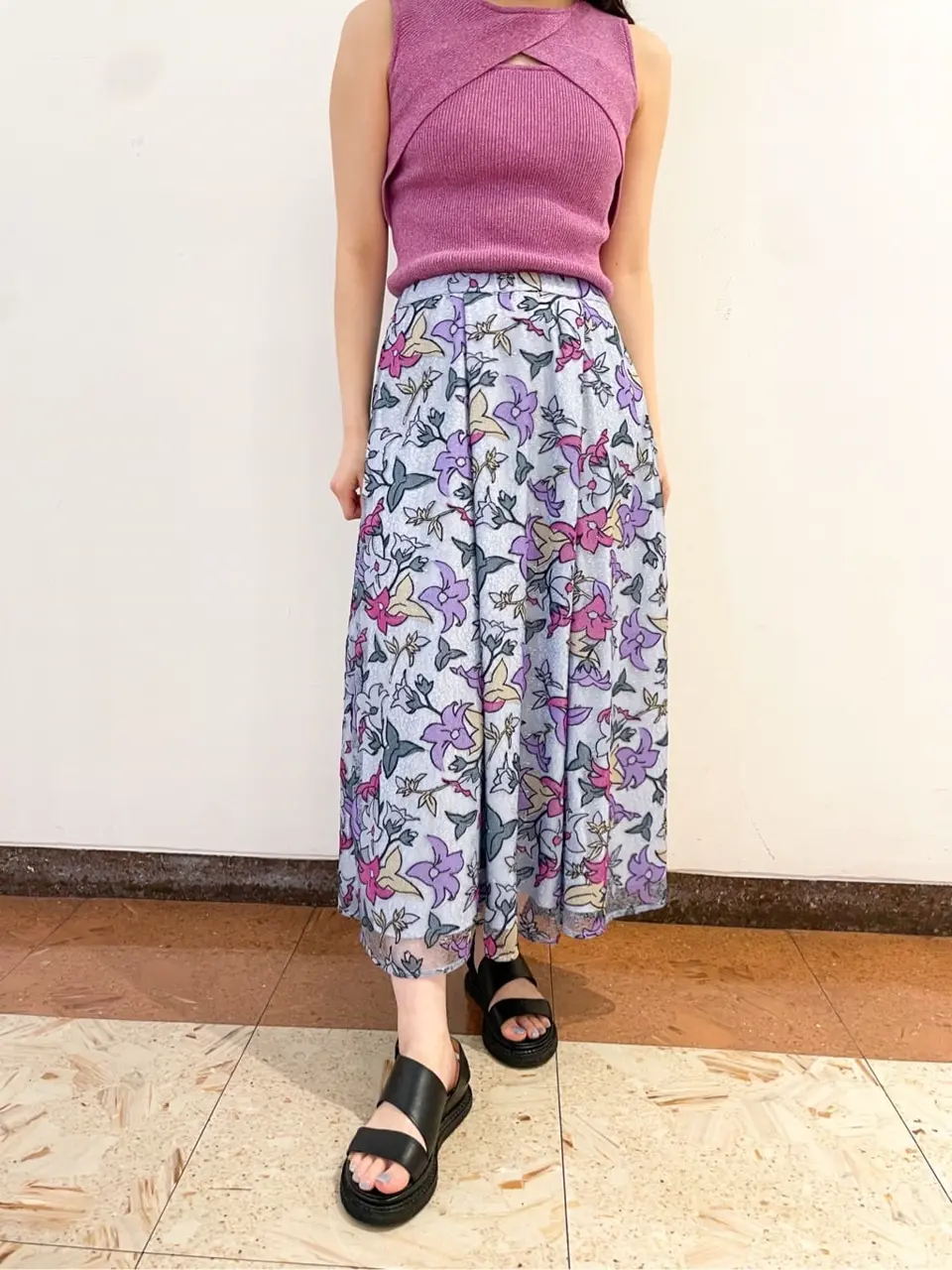 GRACE CONTINENTAL The Banquet SHOKO コーディネート画像