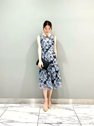 GRACE CONTINENTAL The Banquet eri コーディネート画像