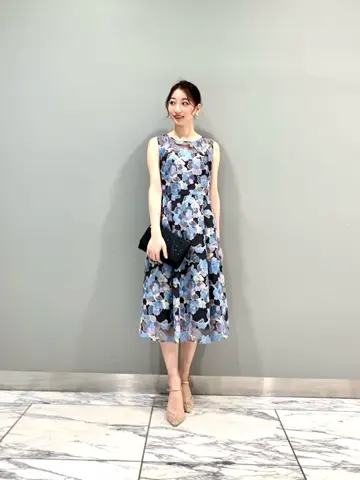 GRACE CONTINENTAL The Banquet eri コーディネート画像