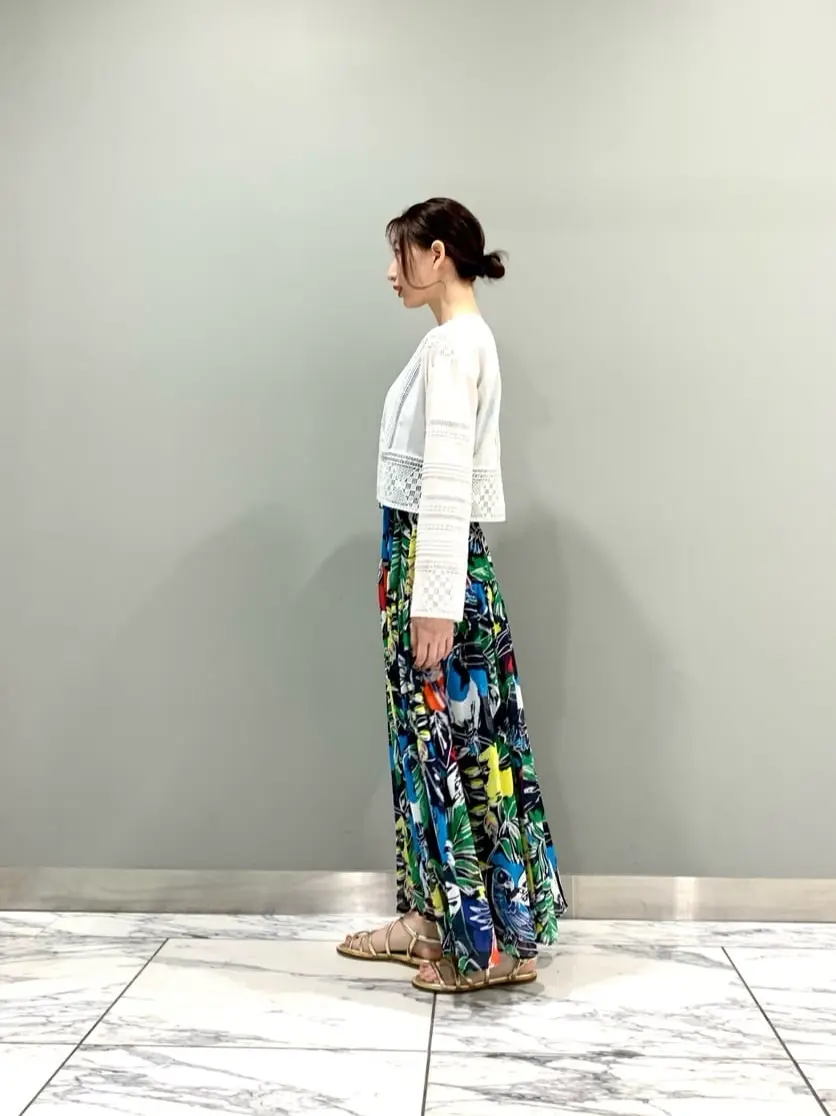 GRACE CONTINENTAL The Banquet eri コーディネート画像