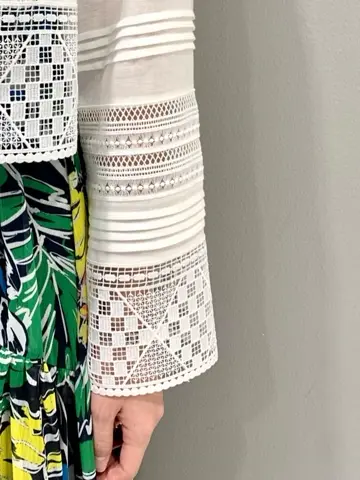 GRACE CONTINENTAL The Banquet eri コーディネート画像