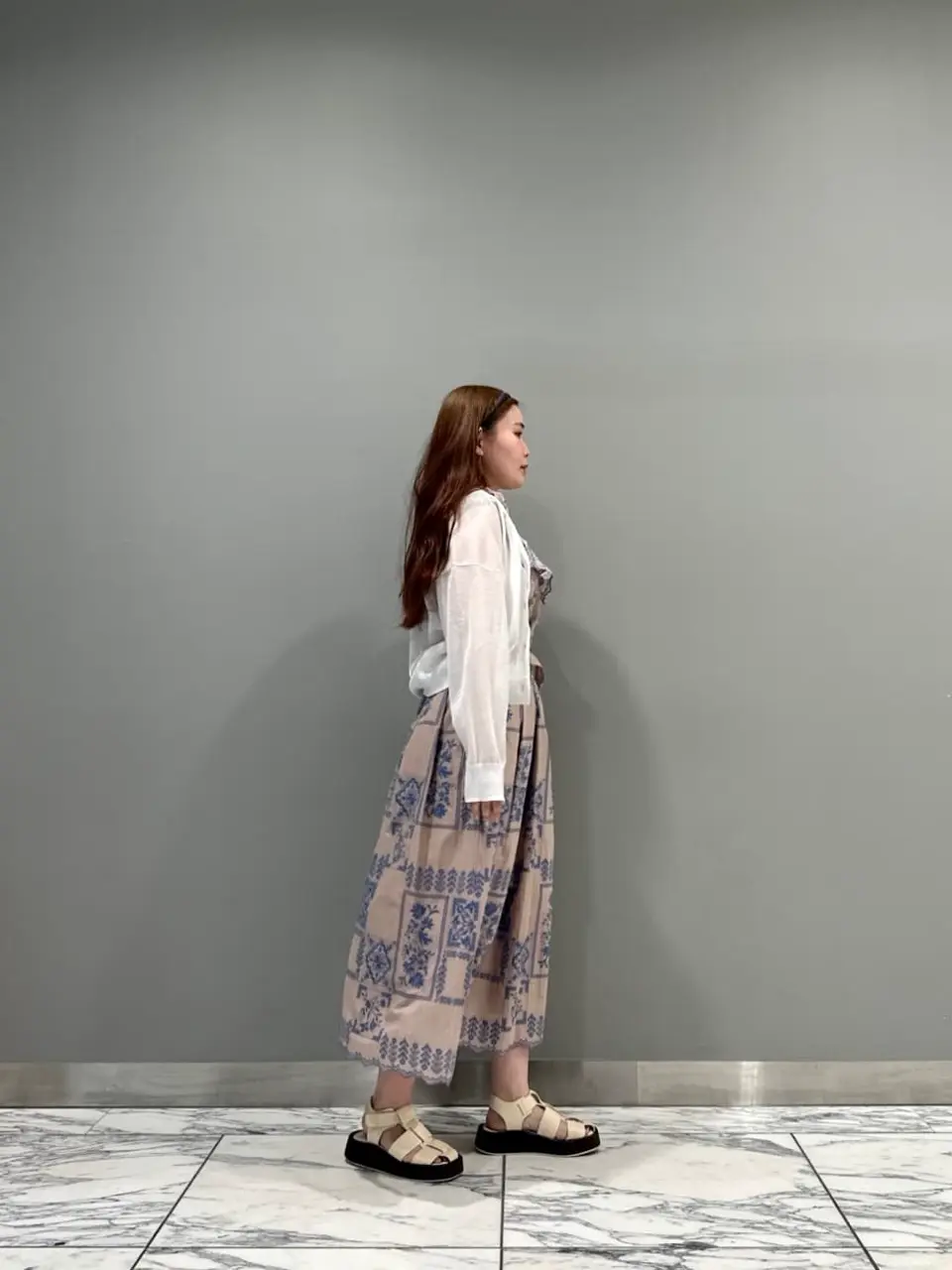 GRACE CONTINENTAL The Banquet 中根　里帆 コーディネート画像