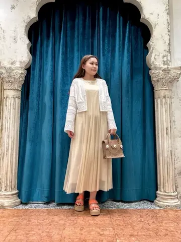 GRACE CONTINENTAL The Banquet 中根　里帆 コーディネート画像