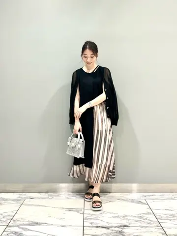 GRACE CONTINENTAL The Banquet eri コーディネート画像