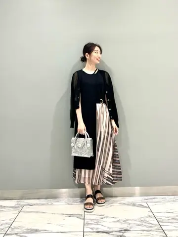 GRACE CONTINENTAL The Banquet eri コーディネート画像