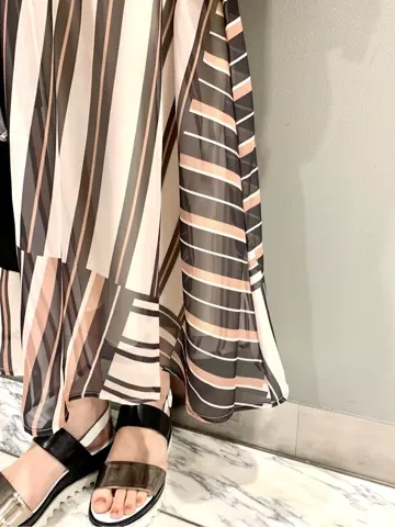 GRACE CONTINENTAL The Banquet eri コーディネート画像